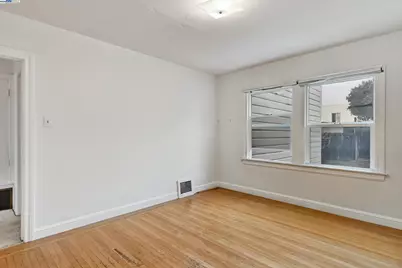 86 Apollo, San Francisco, CA 94124 - Photo 12