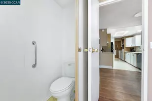 2197 Dalis Dr, Concord, CA 94520 - Photo 18