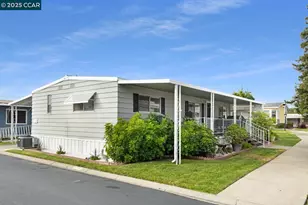 2197 Dalis Dr, Concord, CA 94520 - Photo 2