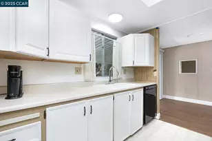 2197 Dalis Dr, Concord, CA 94520 - Photo 24