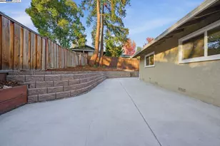 572 Old Farm Rd, Danville, CA 94526 - Photo 40