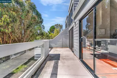 3231 Southridge Dr, Richmond, CA 94806 - Photo 42