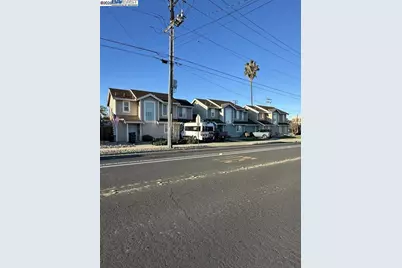 203 205 211 Maple St, Livermore, CA 94550 - Photo 4