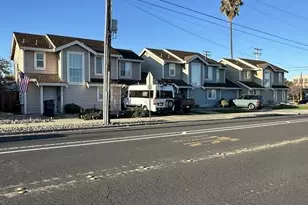 203 205 211 Maple St, Livermore, CA 94550 - Photo 4