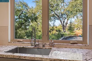 12 Quiet Country Ln, Danville, CA 94526 - Photo 16