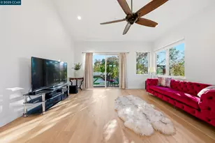 12 Quiet Country Ln, Danville, CA 94526 - Photo 10