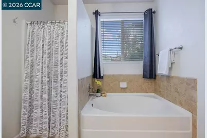 1954 Canyon Oaks Cir, Pittsburg, CA 94565 - Photo 20