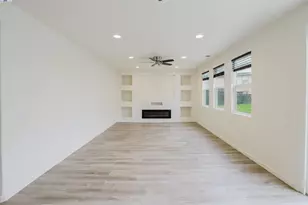 941 Haycastle Ct, Newman, CA 95360 - Photo 8