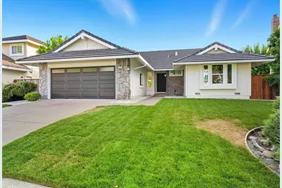 11 Paddock Ct, Pleasant Hill, CA 94523 - Photo 2