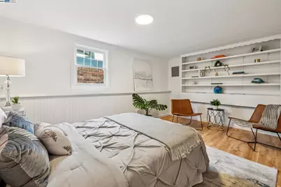 1354 Regent St, Alameda, CA 94501 - Photo 40