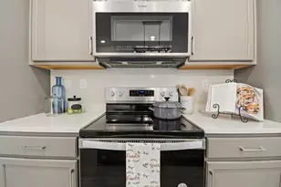 2878 Derbyline Ln, Alameda, CA 94501 - Photo 10