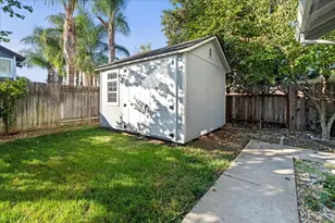 7212 Tiant Way, Elk Grove, CA 95758 - Photo 34