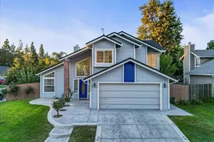 7212 Tiant Way, Elk Grove, CA 95758 - Photo 2