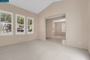 1051 Madrone Ave, Vallejo, CA 94592 - Photo 6