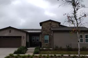 965 Beaver Pond Loop, Madera, CA 93636 - Photo 2