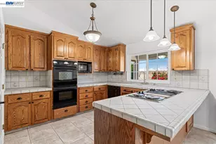 27000 Hillview St, Tracy, CA 95304 - Photo 18