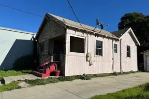 1024 50th Ave, Oakland, CA 94601 - Photo 2
