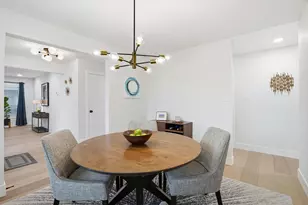 6470 Ascot Dr, Oakland, CA 94611 - Photo 18