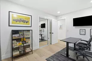 6470 Ascot Dr, Oakland, CA 94611 - Photo 20
