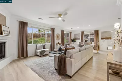 2149 Saddlebred Dr., Fairfield, CA 94534 - Photo 12