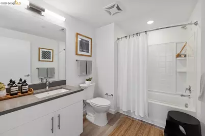 260 Brooklyn Basin Way #519, Oakland, CA 94606 - Photo 18