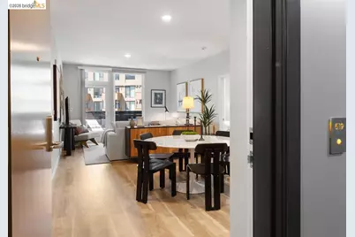 260 Brooklyn Basin Way #519, Oakland, CA 94606 - Photo 1