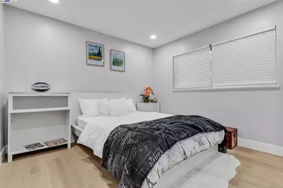 6178 Bernhard Ave, Richmond, CA 94805 - Photo 8