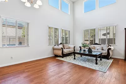 115 Tennyson Ct, Discovery Bay, CA 94505 - Photo 2