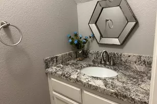 402 Olympus, Hercules, CA 94547 - Photo 12