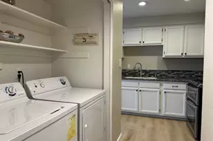 402 Olympus, Hercules, CA 94547 - Photo 10