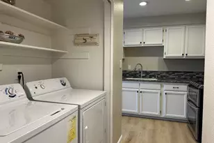 402 Olympus, Hercules, CA 94547 - Photo 10