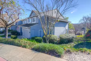 7546 Rolling Hills Cir, Dublin, CA 94568 - Photo 2