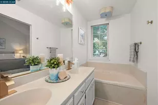 35 Danville Oak Pl, Danville, CA 94526 - Photo 18