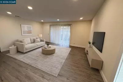 5451 Roundtree Pl #F, Concord, CA 94521 - Photo 2