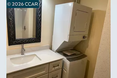 5451 Roundtree Pl, Concord, CA 94521 - Photo 12