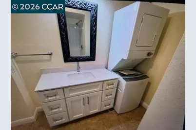 5451 Roundtree Pl, Concord, CA 94521 - Photo 8