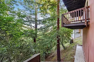 5982 Ascot Dr, Oakland, CA 94611 - Photo 18