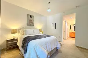 320 Caldecott Ln, Oakland, CA 94618 - Photo 8