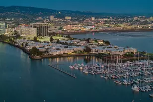 7 Commodore Dr, Emeryville, CA 94608 - Photo 36