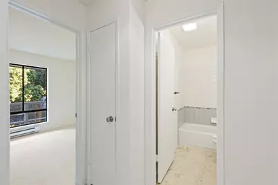 7 Commodore Dr #355, Emeryville, CA 94608 - Photo 12