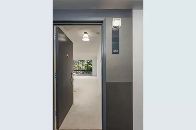 7 Commodore Dr #355, Emeryville, CA 94608 - Photo 18