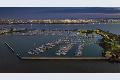 7 Commodore Dr #355, Emeryville, CA 94608 - Photo 38