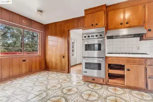 5416 Estates Dr, Oakland, CA 94618 - Photo 14