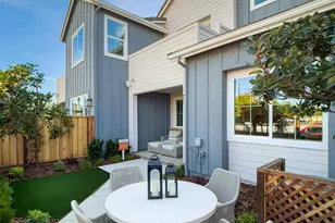 139 Compass Dr, Napa, CA 94558 - Photo 2