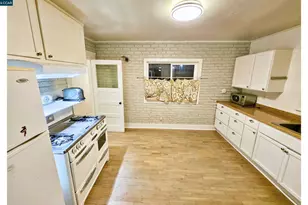 511 Locust St, Lodi, CA 95240 - Photo 6