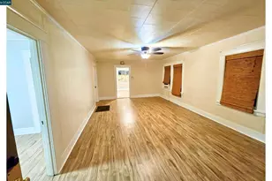 511 Locust St, Lodi, CA 95240 - Photo 8