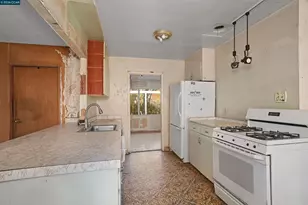 107 Adria Dr, Pleasant Hill, CA 94523 - Photo 10