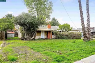 107 Adria Dr, Pleasant Hill, CA 94523 - Photo 2