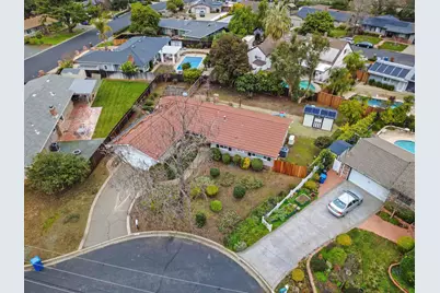 5607 Lassen Ct, Clayton, CA 94517 - Photo 6