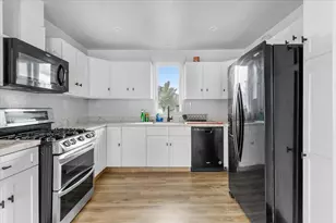 3029 Chestnut St, Oakland, CA 94608 - Photo 12